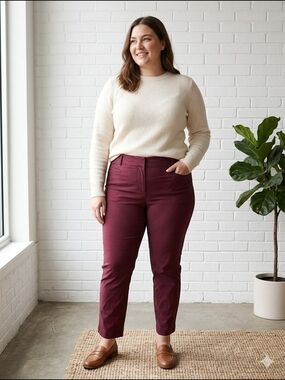 Penningtons Savy Fit Women's Wine-Colored Pull On Pants Corporate Chic